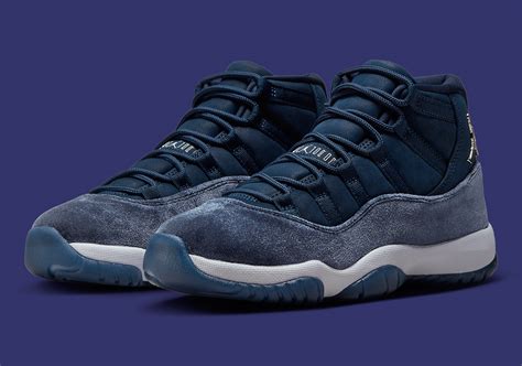 midnight navy blue jordan 11.